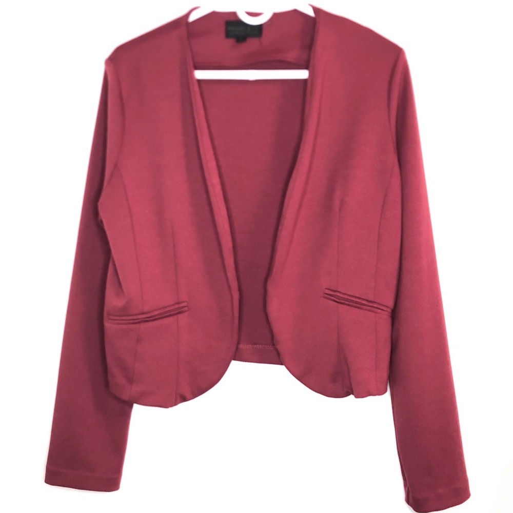 Red Cropped Blazer with Classic Lapel